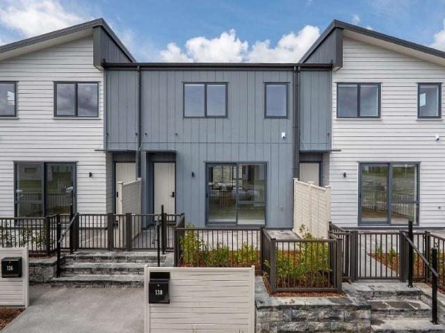 House for rent in Waiata Shores, Papakura