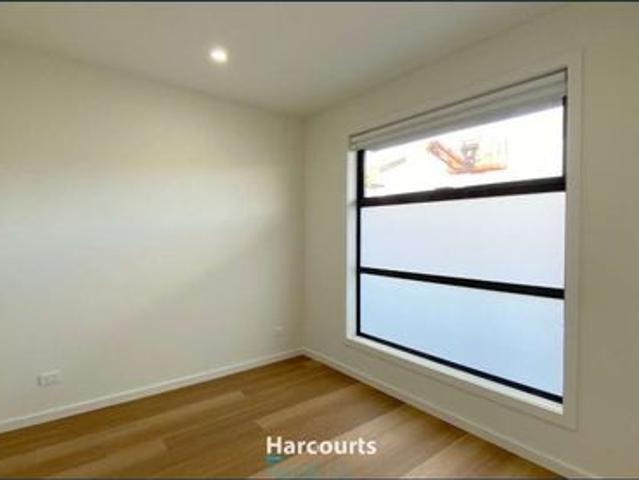 Townhouse for rent in Camerons Creek, Victoria
