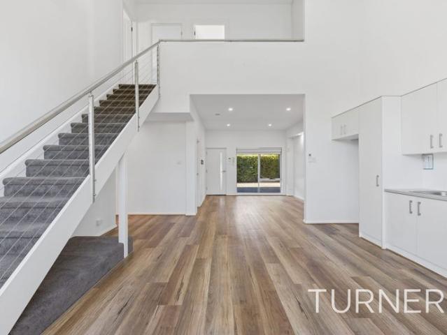 Townhouse for rent in Horseshoe Creek, South Australia