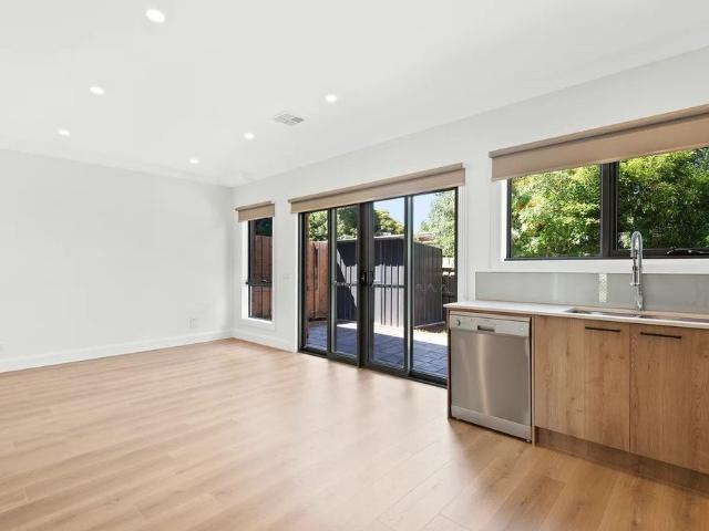 Townhouse for rent in Camerons Creek, Victoria