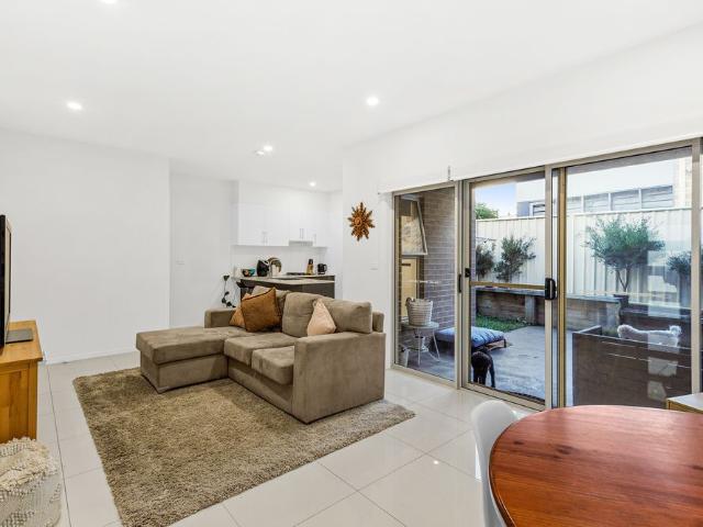 House for rent in Shell Cove, Shellharbour City Council