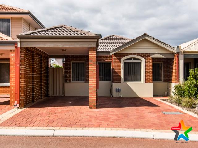 Villa for rent in Viveash, Western Australia