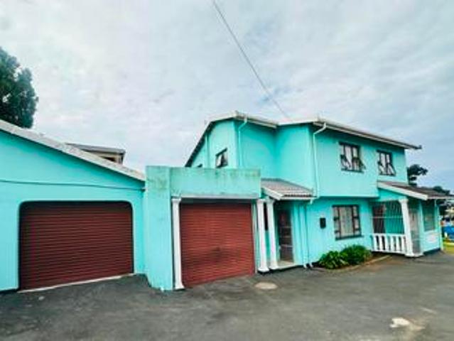 House for sale in Umlazi, Kwazulu-natal