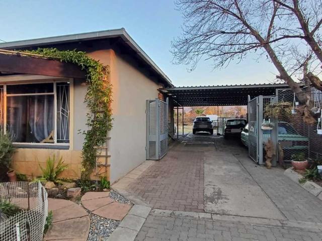 House for sale in Waterkloof, Gauteng