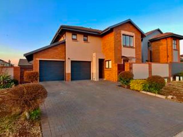House for sale in Waterkloof, Gauteng