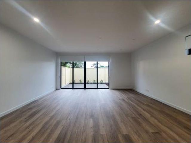 Townhouse for rent in Horseshoe Creek, South Australia