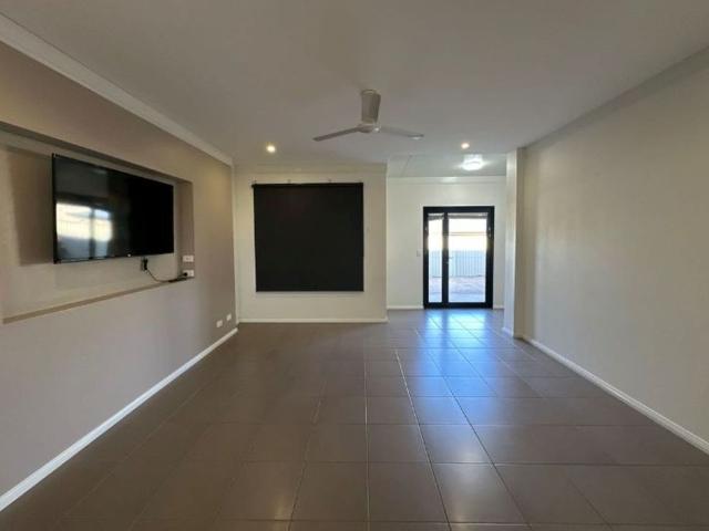 Townhouse for rent in Moranbah, Queensland