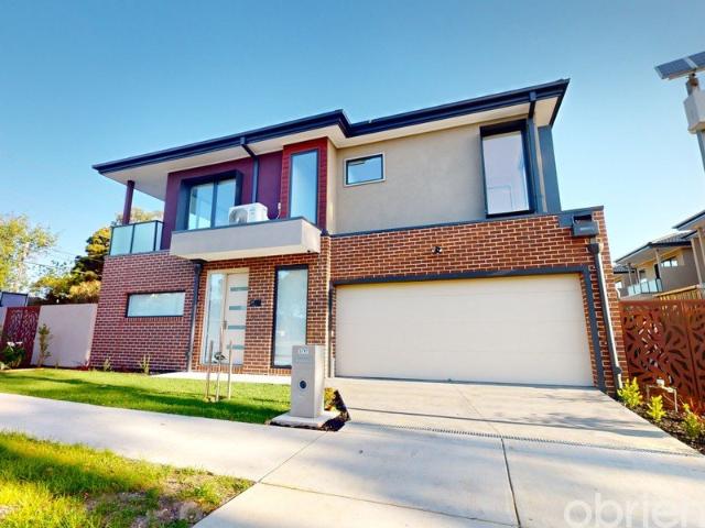 Townhouse for rent in Mount Waverley, Melbourne