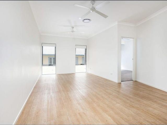 Townhouse for rent in Toombul, Queensland