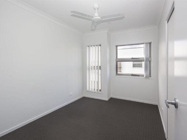 Townhouse for rent in Fernbrook, Queensland