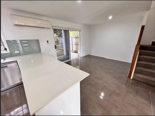 Townhouse for rent in Mango Hill, Greater Brisbane