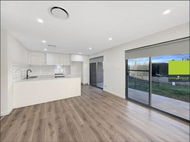 Townhouse for rent in Brisbane Grove, New South Wales