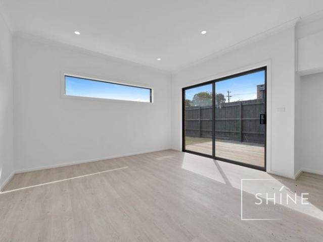Townhouse for rent in Noble Park, Melbourne