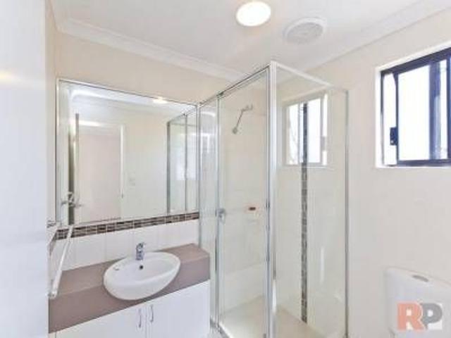 Townhouse for rent in Stirling, Western Australia
