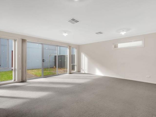 Townhouse for rent in Horseshoe Creek, South Australia