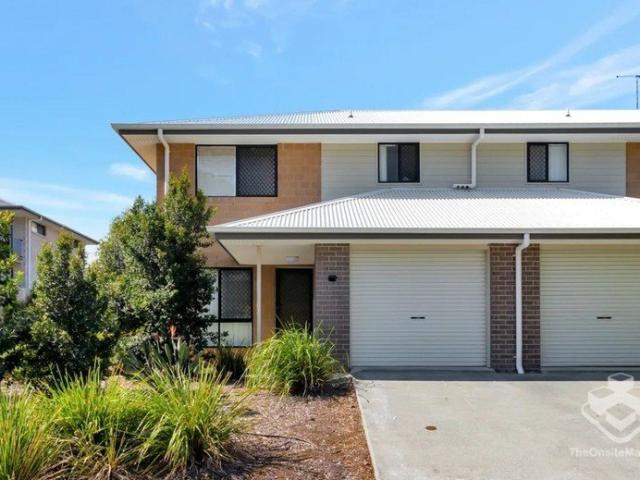 Townhouse for rent in Toombul, Queensland
