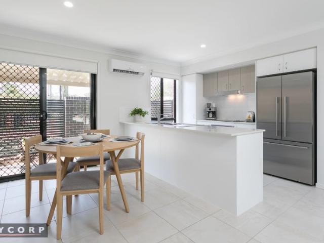 Townhouse for rent in Toombul, Queensland