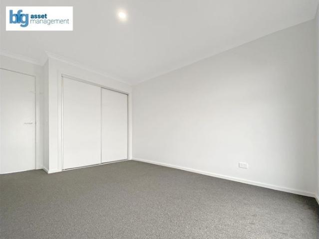 Townhouse for rent in Camerons Creek, Victoria