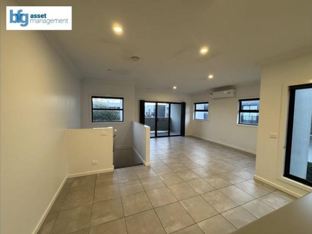 Townhouse for rent in Camerons Creek, Victoria