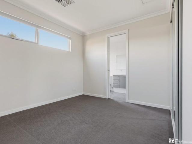 Townhouse for rent in Horseshoe Creek, South Australia