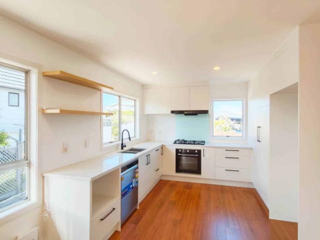 Townhouse for rent in Wairau Valley