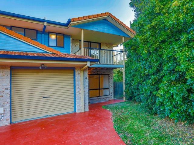 Townhouse for rent in Toombul, Queensland