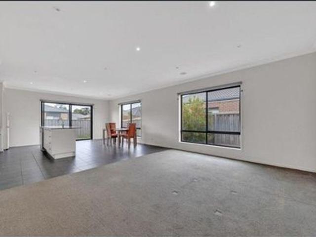 House for rent in Sackville Place, Melbourne
