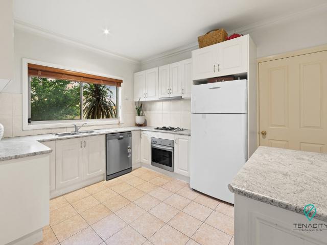 Apartment for sale in Camerons Creek, Victoria