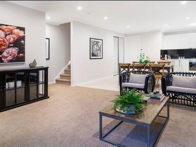 Townhouse for rent in Toombul, Queensland