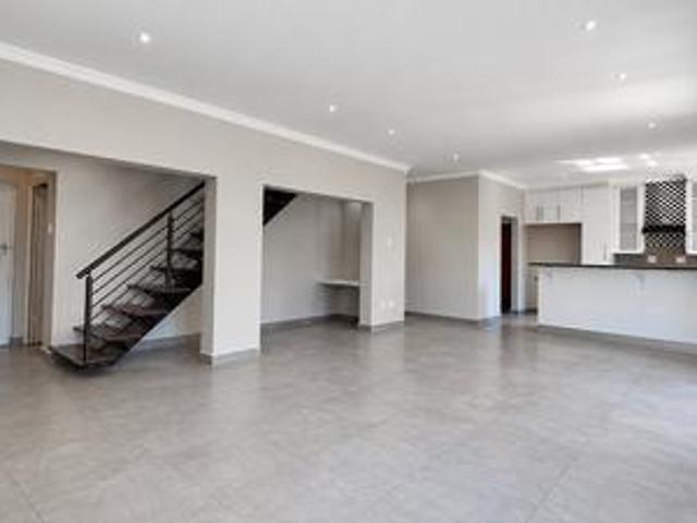 Townhouse for sale in Bloemfontein, Free State