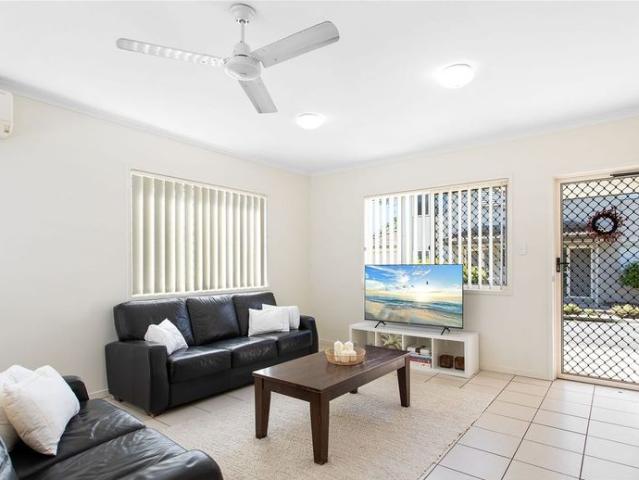 Townhouse for rent in Toombul, Queensland
