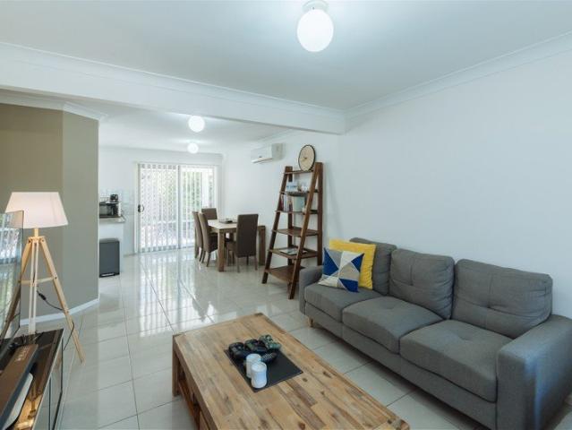 Townhouse for rent in Fernbrook, Queensland