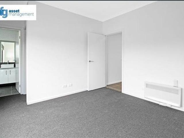 Townhouse for rent in Camerons Creek, Victoria