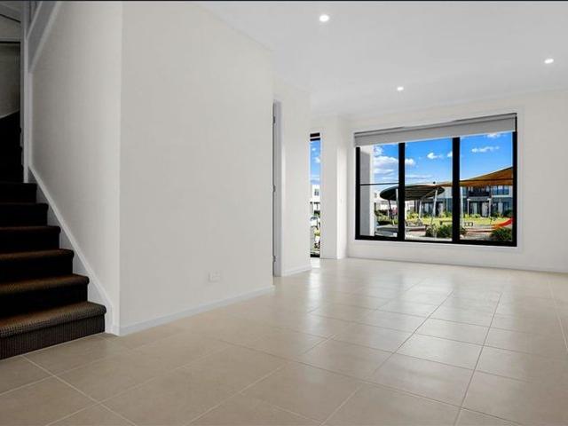 Townhouse for rent in Camerons Creek, Victoria