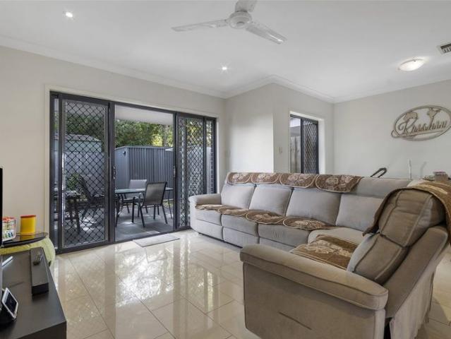 Townhouse for rent in Toombul, Queensland