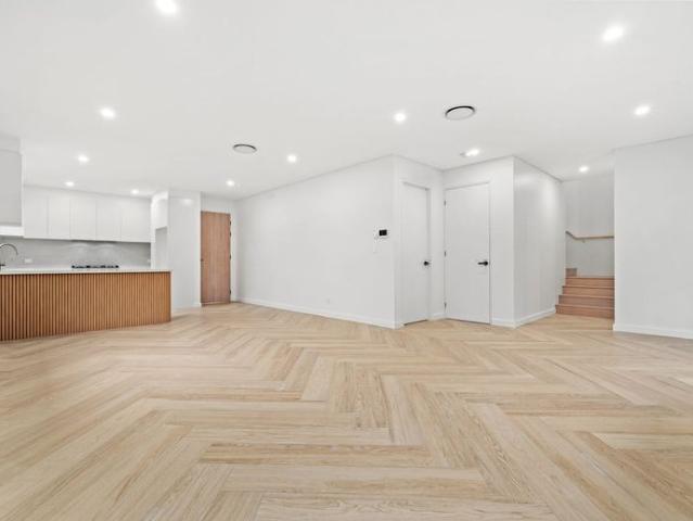 Townhouse for rent in Gosford, New South Wales