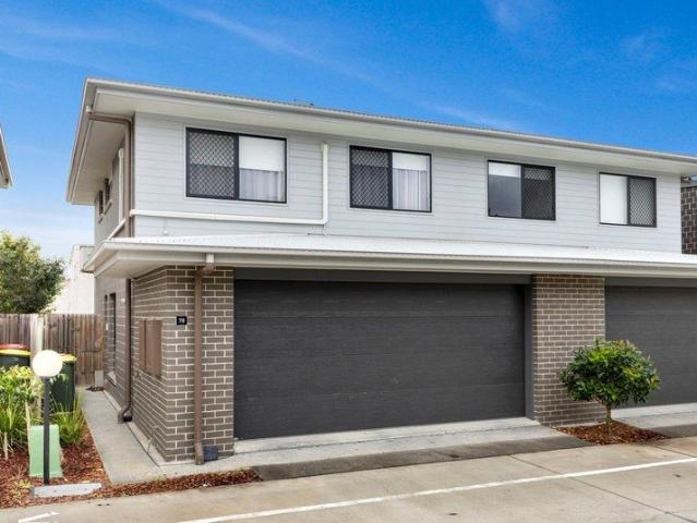 Townhouse for rent in Toombul, Queensland