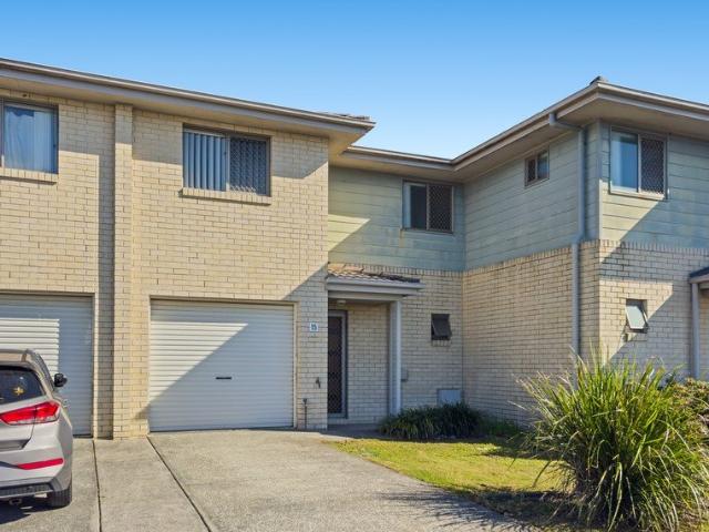 Townhouse for rent in Toombul, Queensland