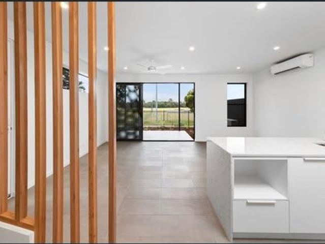 Townhouse for rent in Toombul, Queensland