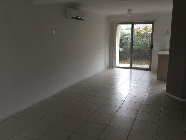 Townhouse for rent in Toombul, Queensland