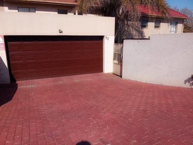 Townhouse for rent in Midrand, Halfway Gardens Townhouse for rent in Midrand, Halfway Gardens