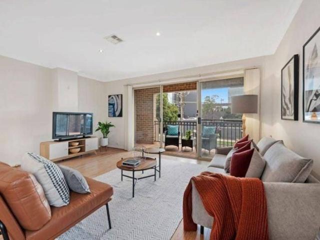 Room for rent in Camerons Creek, Victoria