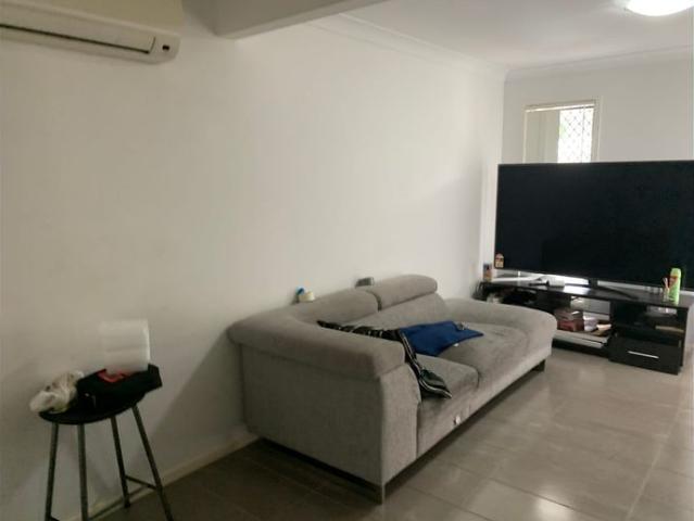 Townhouse for rent in Toombul, Queensland