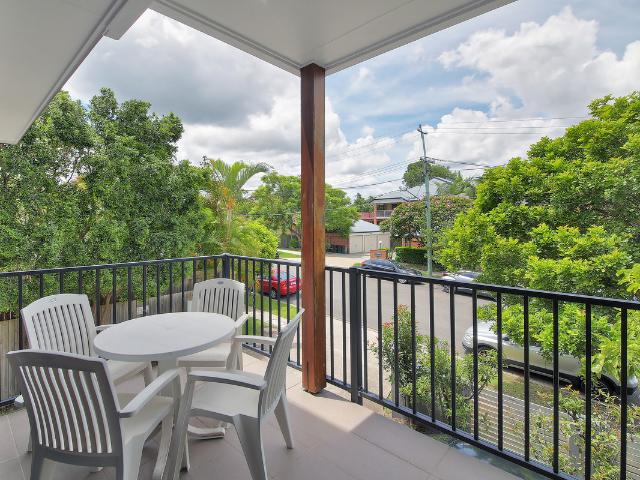 Townhouse for sale in Toombul, Queensland