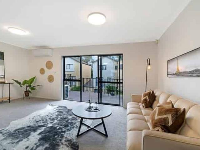 Townhouse for rent in Rapanui, Oroua County