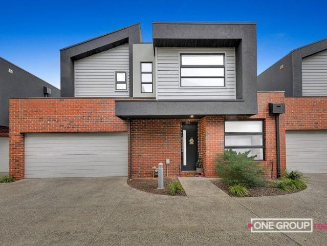 Townhouse for rent in Camerons Creek, Victoria