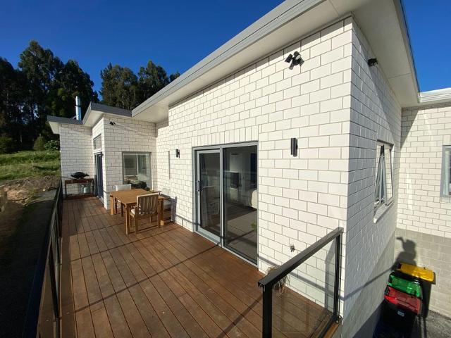 House for rent in Otakou