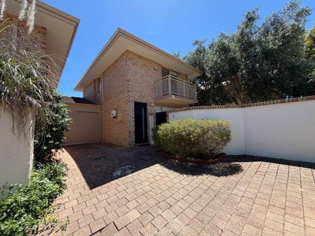 Townhouse for rent in Maylands, City of Bayswater