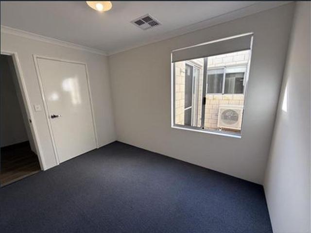 House for rent in Kardinya, Western Australia