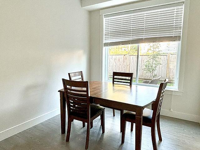 Townhouse for rent in Surrey, British Columbia